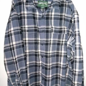 American Eagle Outfitters Blue and White Plaid Men's Flannel